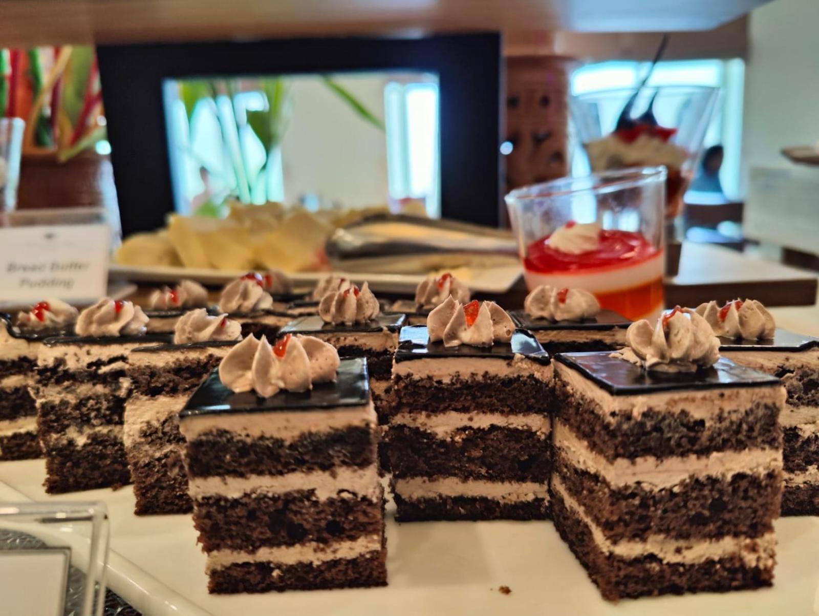 Hotel Grand Park Barishal Dış mekan fotoğraf