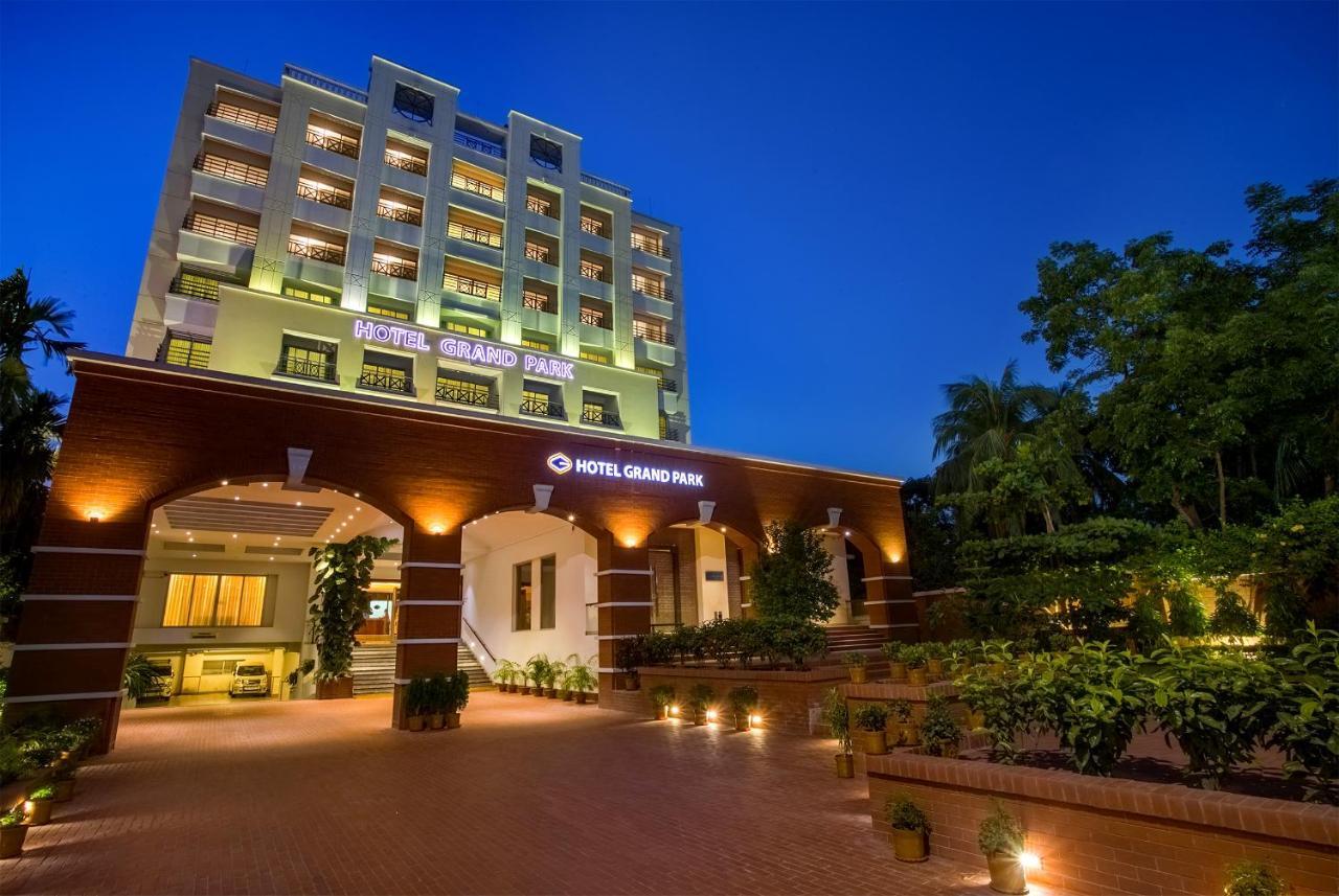 Hotel Grand Park Barishal Dış mekan fotoğraf