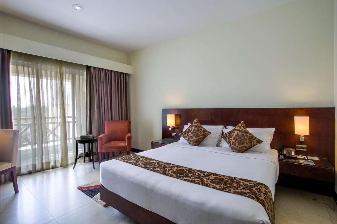 Hotel Grand Park Barishal Dış mekan fotoğraf
